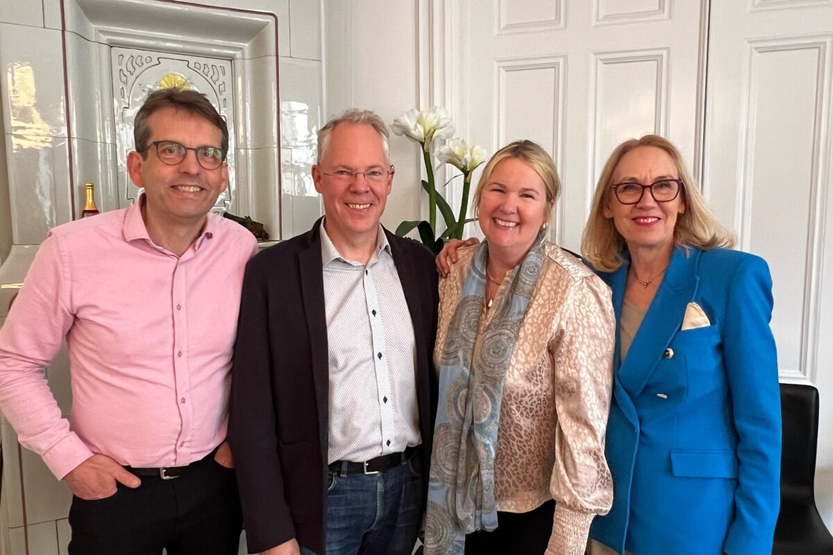 Kursdeltagare Mattias Magnell från Skanska med effektivitetsexperterna från Petra Brask och Partners - Jan Winstedt, Petra Brask och Ingrid Hegg