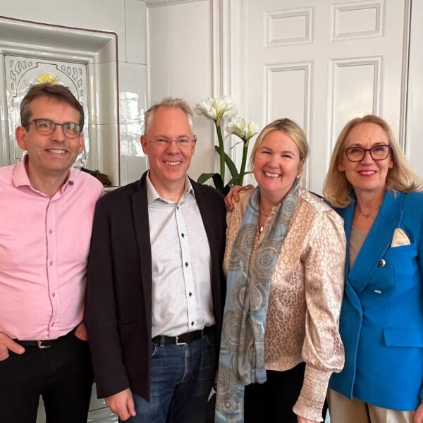 Kursdeltagare Mattias Magnell från Skanska med effektivitetsexperterna från Petra Brask och Partners - Jan Winstedt, Petra Brask och Ingrid Hegg